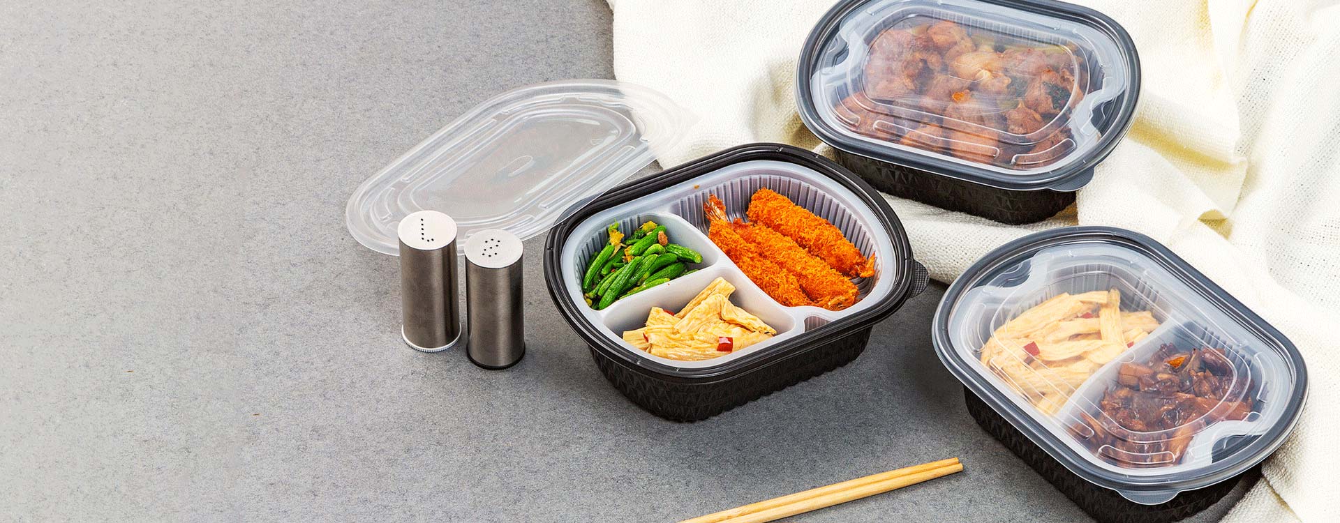 https://www.lesuipackaging.com/uploads/image/20221116/10/plastic-food-container.jpg